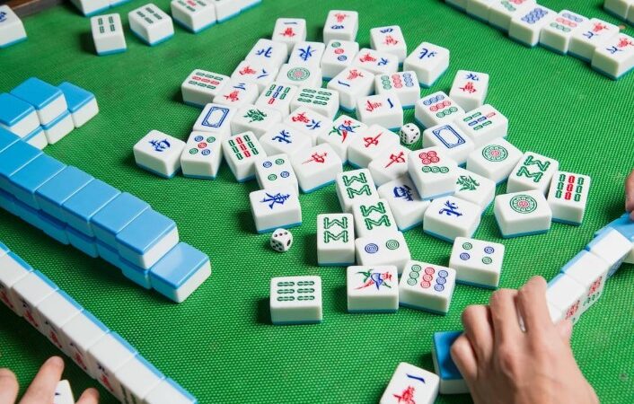 Почему до сих пор люди часто играют в сети в разные карточные игры и маджонг