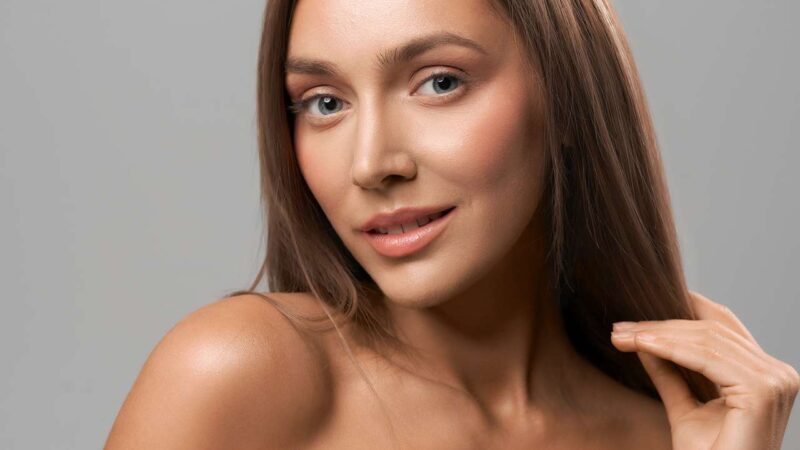 Красота без фильтров: как вернуть коже естественную живость в эпоху идеальных лиц