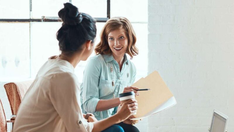 «Я тут главный»: откуда берется синдром вахтера и как с ним справиться