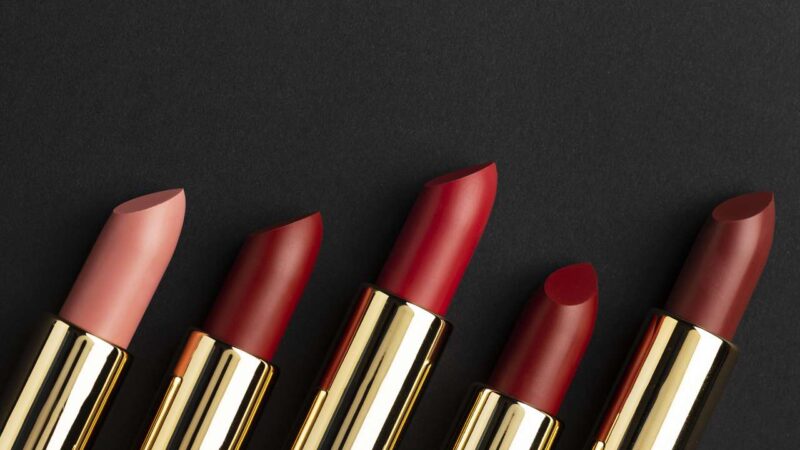 Губы в цвете осени: главные оттенки сезона, которые стоит попробовать
