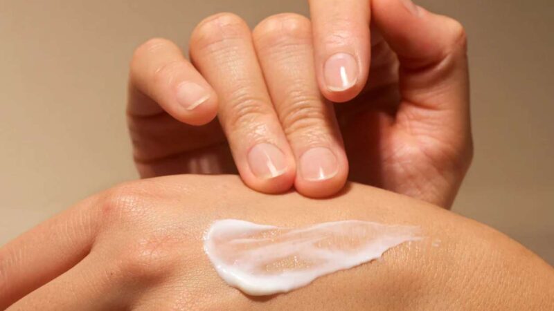 Где же ваши ручки: как выбрать для них крем зимой