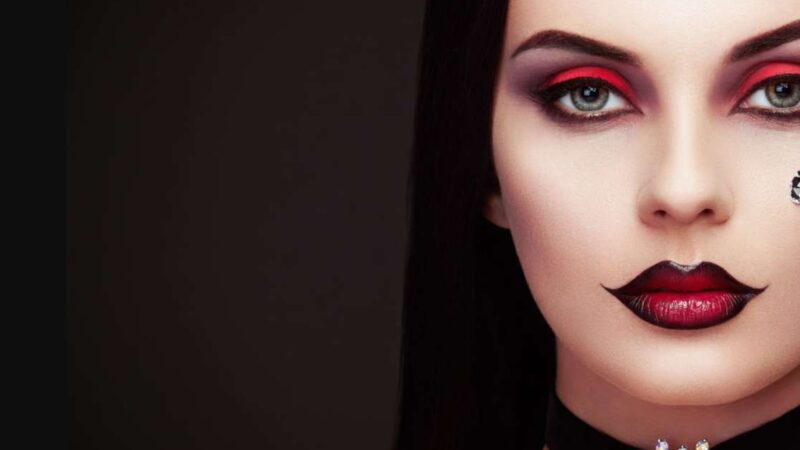 Мейкап на Хэллоуин: 5 идей с советами визажиста, которые легко повторить дома