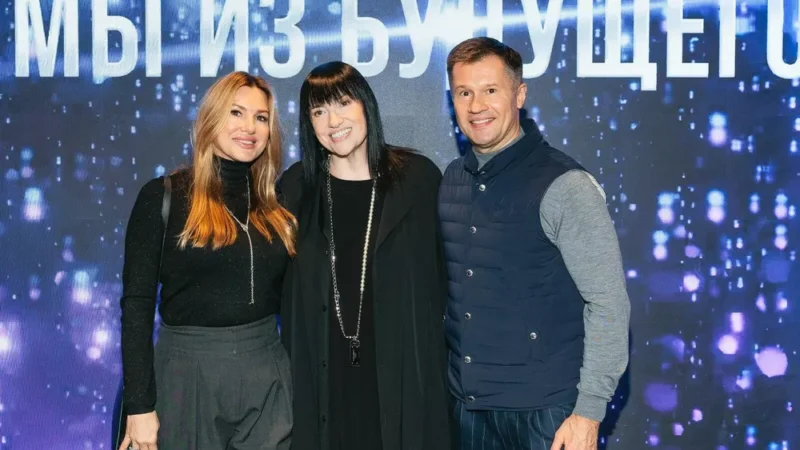 Филипп Киркоров, Александр Буйнов, Олег Газманов и другие на премьере футуристического шоу «Мы из будущего»