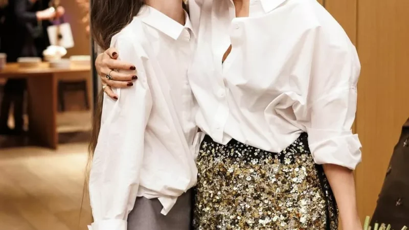 Виктория Исакова поделилась редкими фото 10-летней дочери