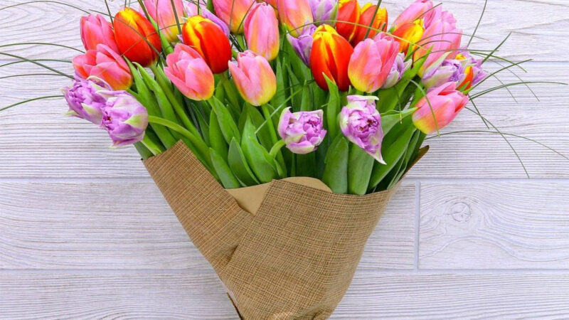 Букеты тюльпанов — картинки: бесплатные фото