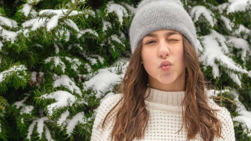 Зимняя перезагрузка: уход за губами, чтобы выдержать любой холод и ветер