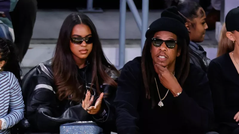 Как две капли воды: 13-летняя дочь Бейонсе поразительно похожа на мать