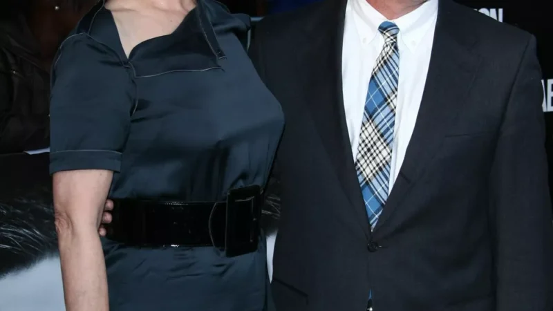 Сигурни Уивер раскрыла секрет своего 41-летнего брака