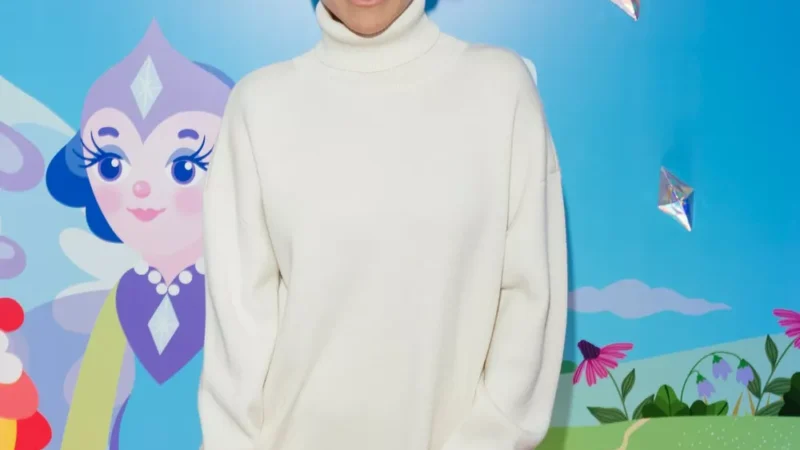 Юлия Барановская, Анастасия Макеева и Хабиб на премьере анимационного сериала “Приключения гусенички Анфисы”